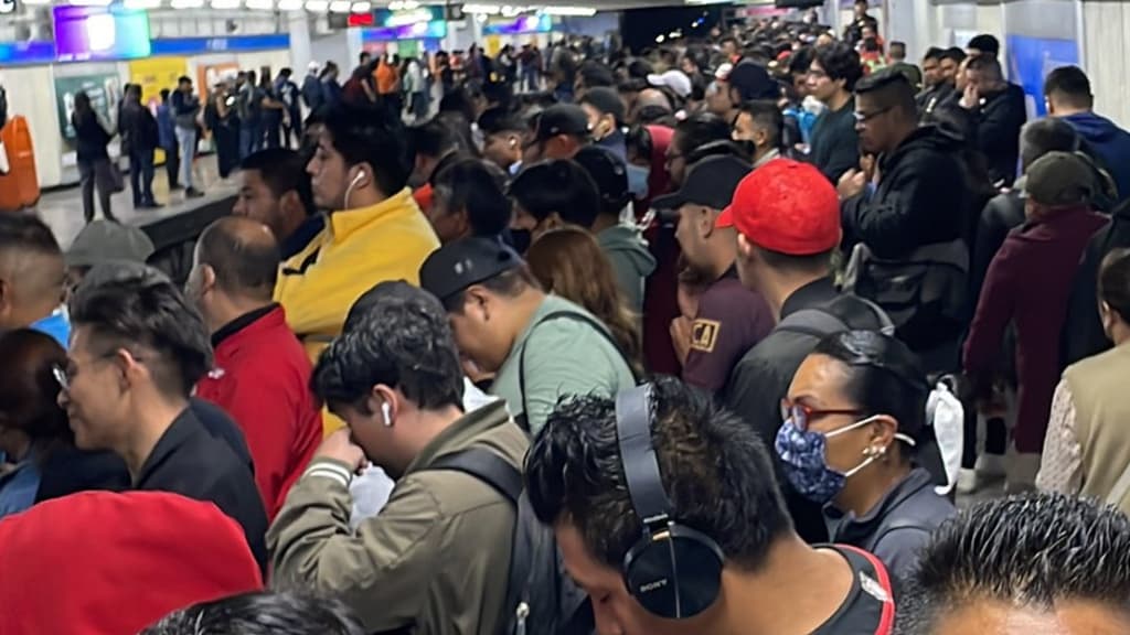 ¿Qué pasó en la Línea 2? Esta es la razón de la marcha lenta en el Metro de CDMX