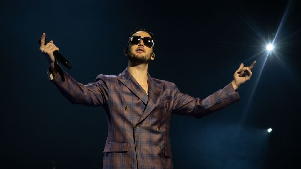 Proyección de Esta ambición desmedida de C. Tangana.