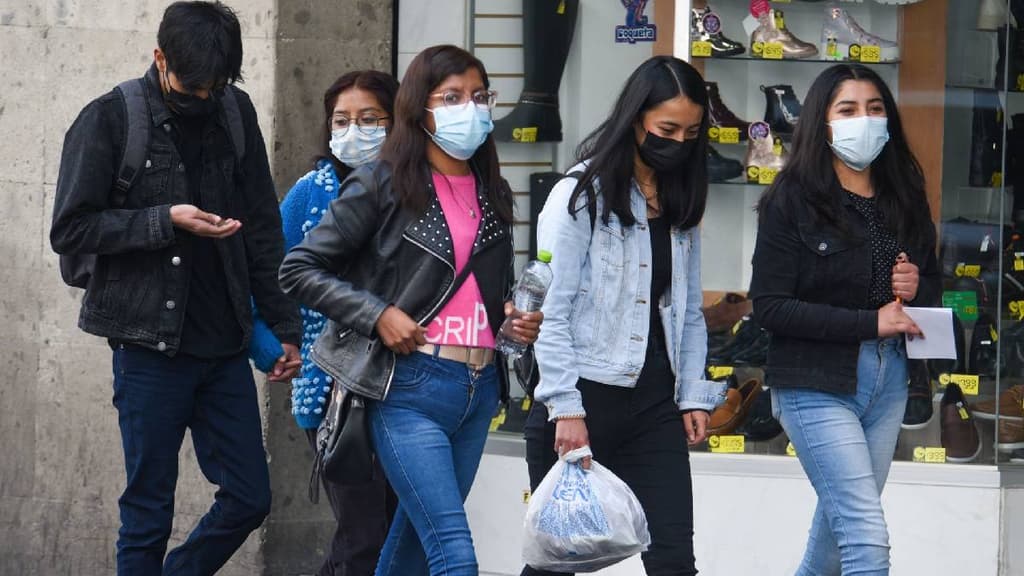 Nueva ola de COVID-19