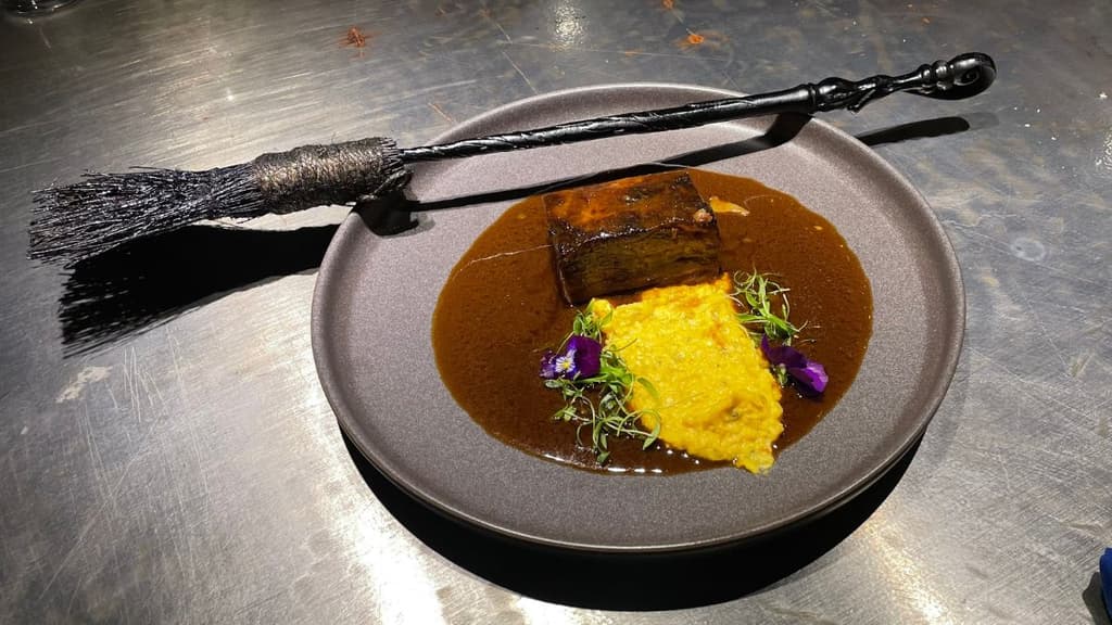 Restaurante y speakeasy de Wicked en CDMX.