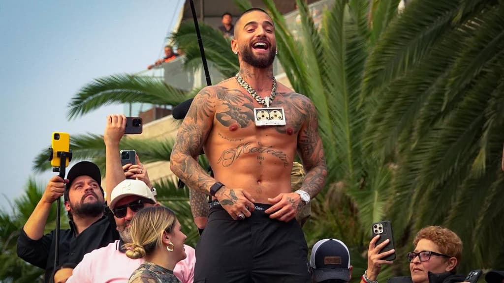 Maluma da concierto en el Monumento a la Revolución