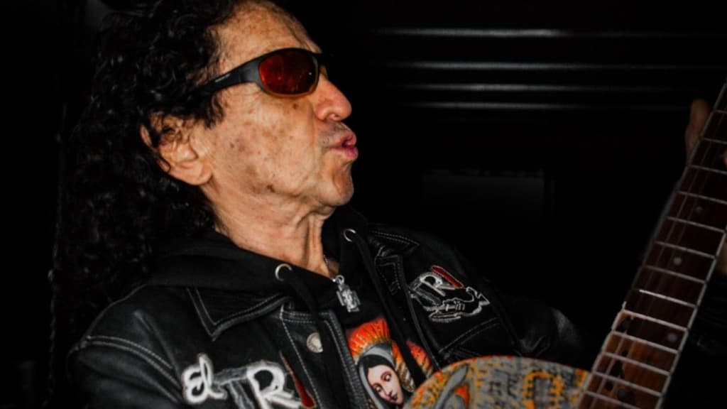 Alex Lora: 56 años de Rock and Roll mexa, fe y un legado que sigue haciendo historia