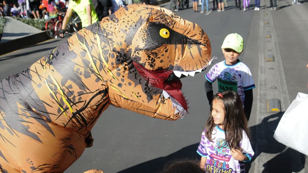 ¡Carrera de botargas y pijamas GRATIS en CDMX!