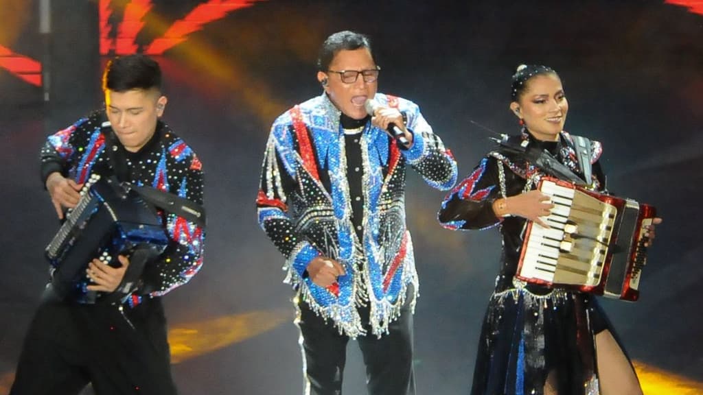 Alberto Pedraza en el aniversario del Salón Los Ángeles.