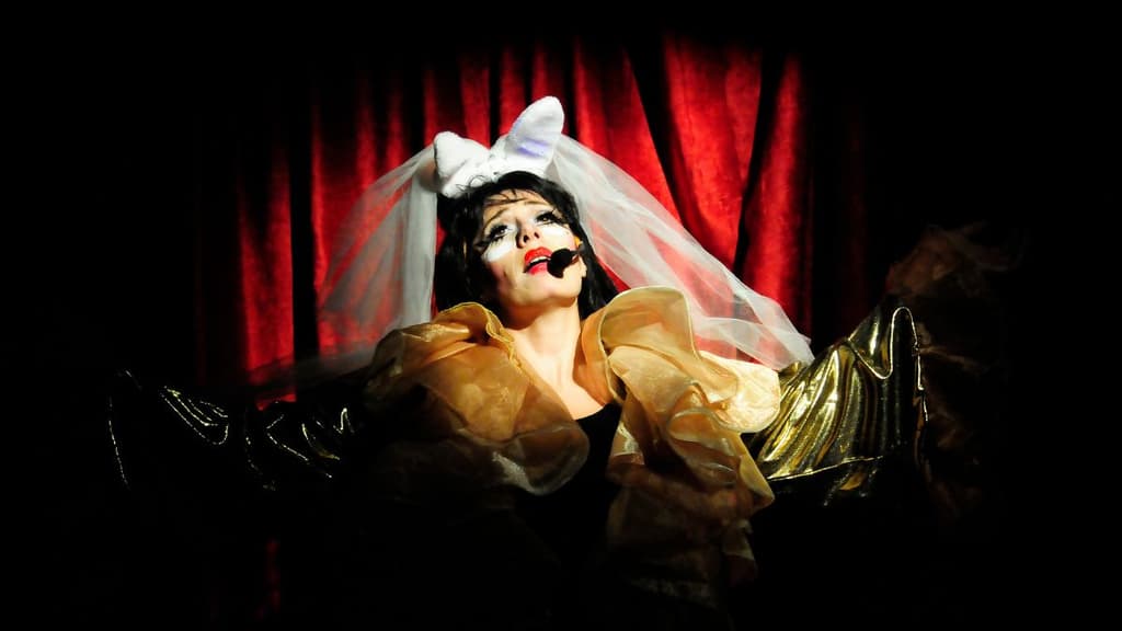 El Drinky Fest es el nuevo plan para precopear con teatro en la CDMX