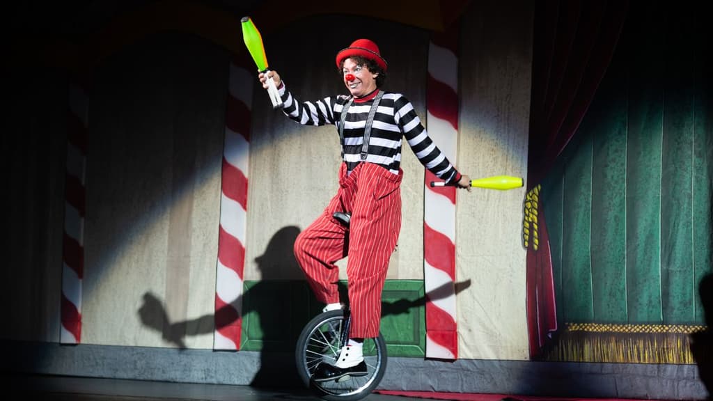 Espectáculo de clowns del Circo Atayde.