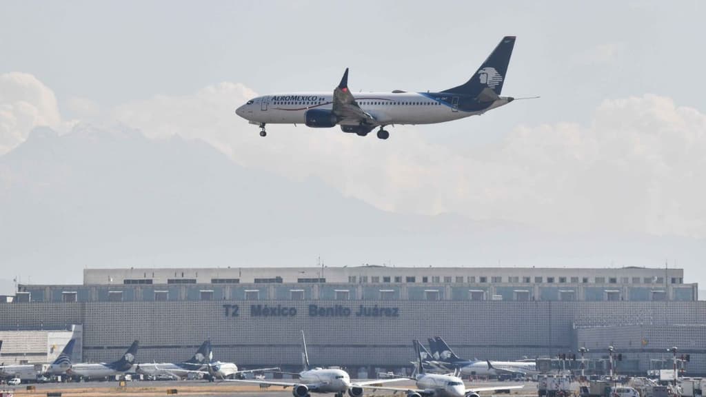 Este domingo hubo vuelos cancelados.