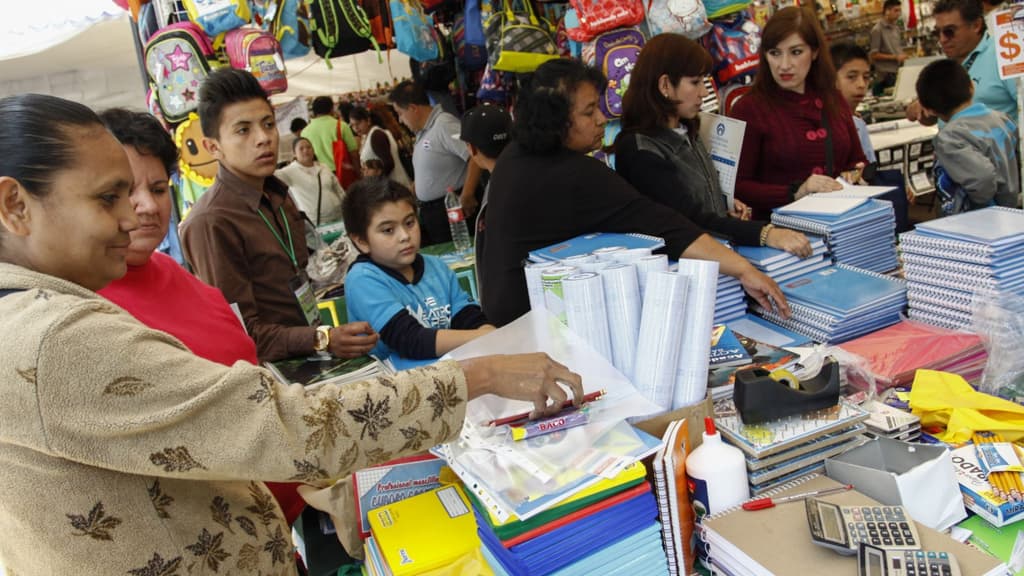 Feria de regreso a clases en Nezahualcóyotl, Edomex: útiles escolares, uniformes y más; checa dónde