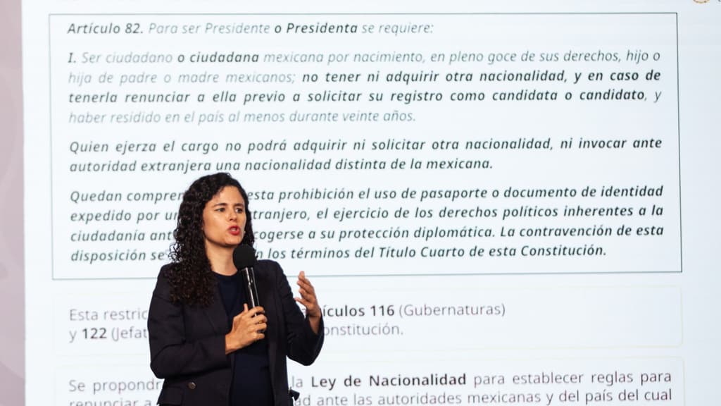 Sheinbaum propone prohibir doble nacionalidad para aspirar a la Presidencia, gubernaturas y Jefatura de Gobierno