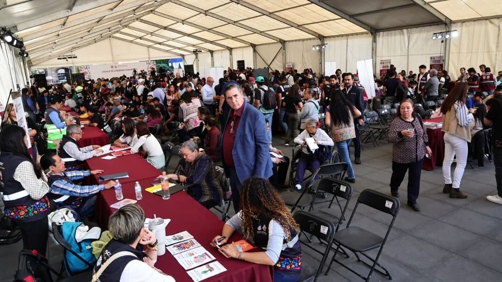¿Necesitas ayuda del gobierno de la CDMX? Así funcionan las jornadas del Zócalo Ciudadano