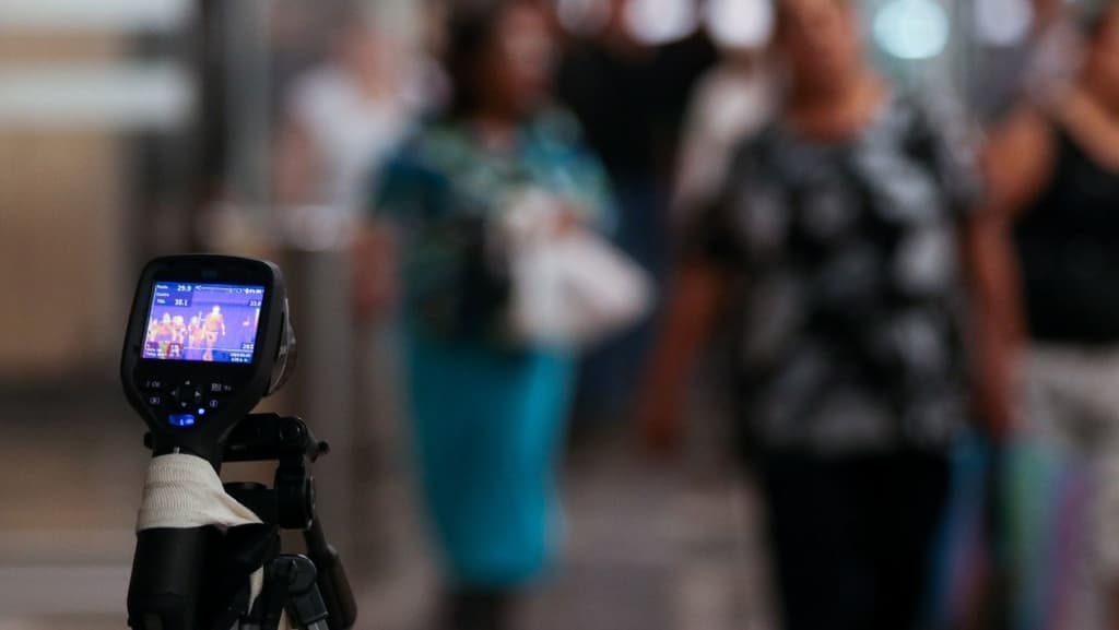 temperatura a usuarios del Metro