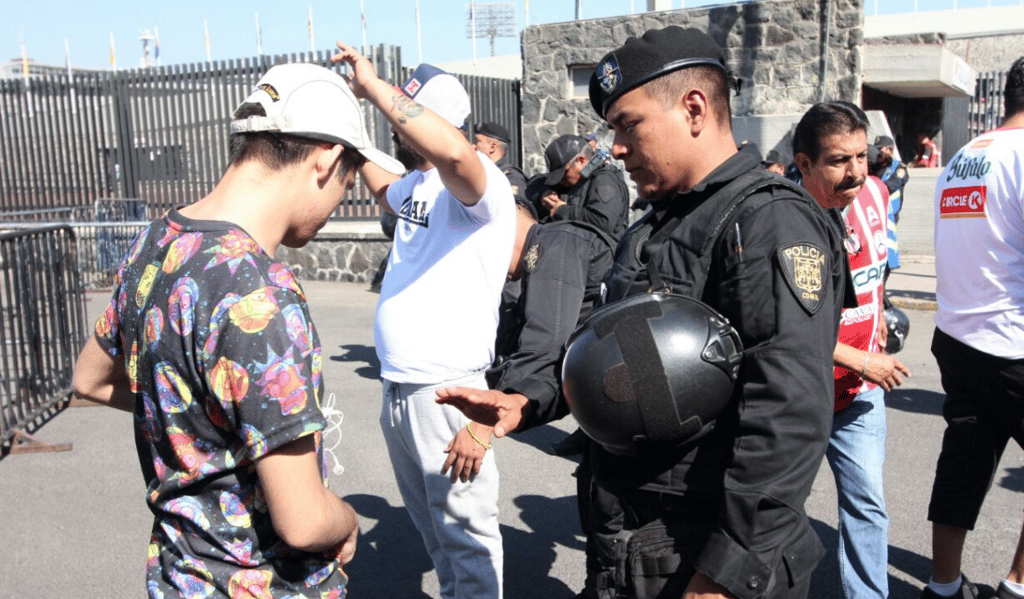 droga en el Estadio de Ciudad Universitaria