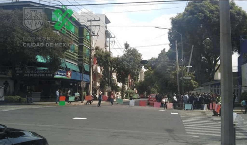 bloqueo en el eje 6 sur