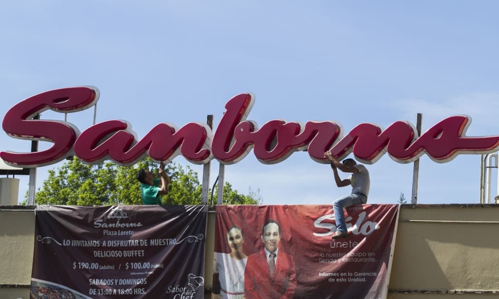 cerraron sucursales de tiendas sanborns