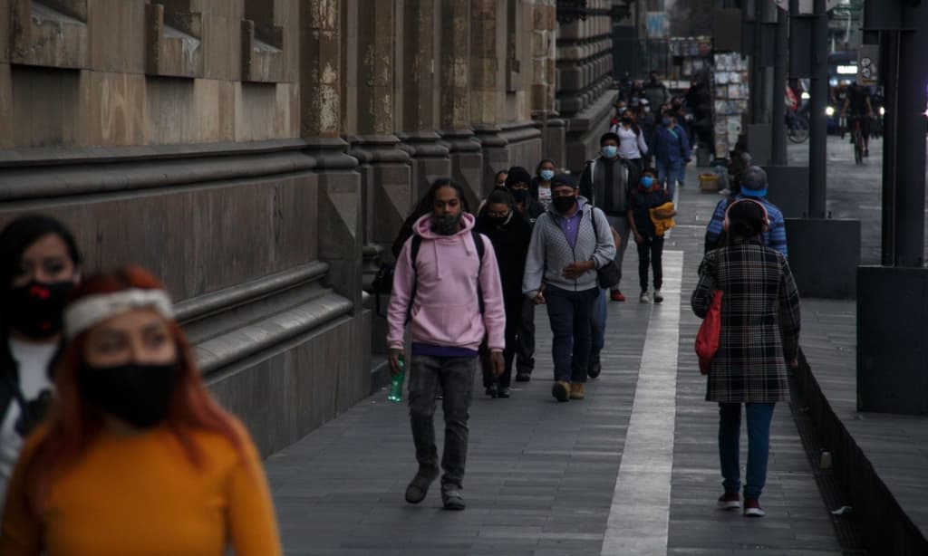 Reabrirán papelerías y ópticas en CDMX