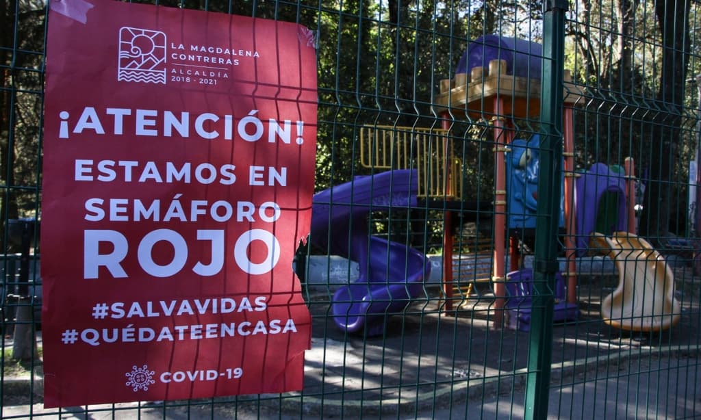 semáforo rojo en ciudad de méxico 2021