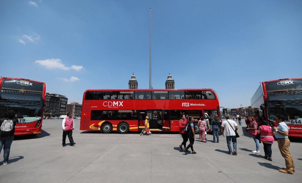 Metrobús de doble piso