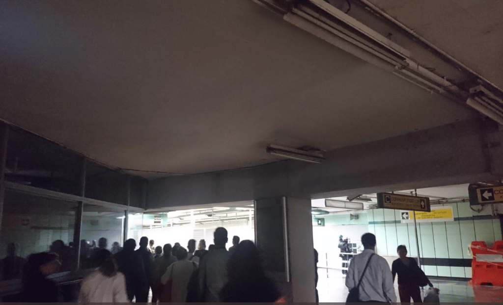 Línea B no tienen luz