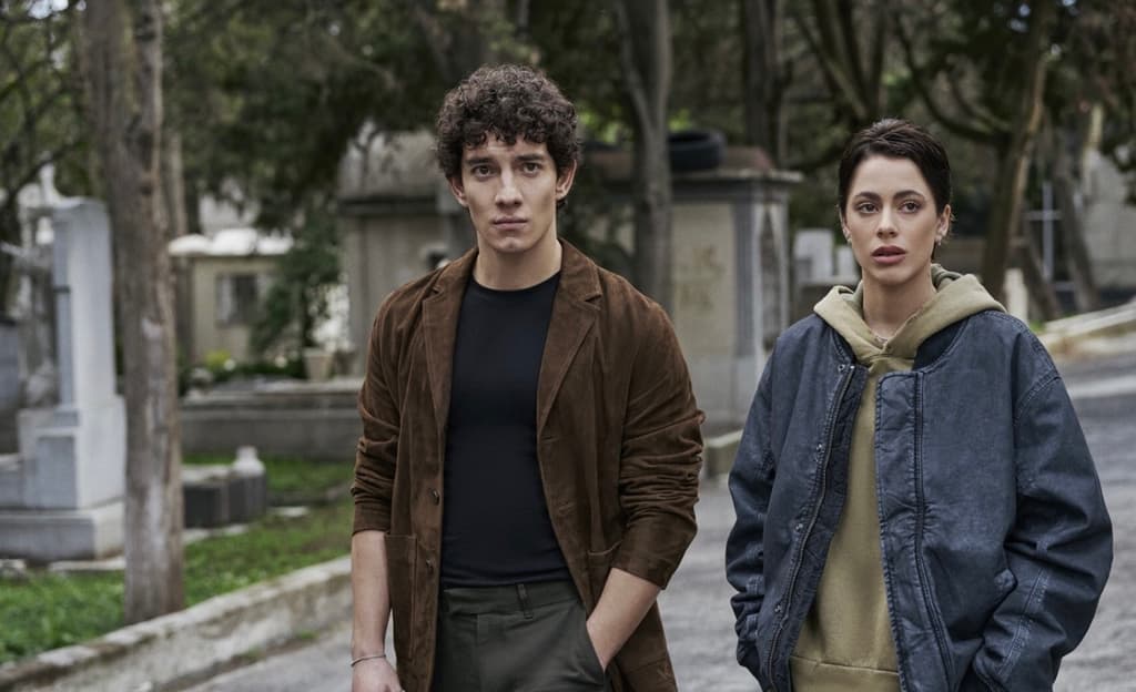 Jorge López y Tini Stoessel en una escena de la serie Quebranto.