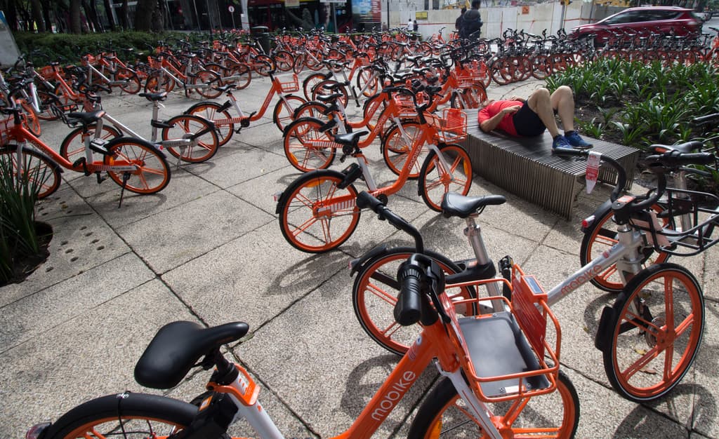 bicis y patines sin anclaje