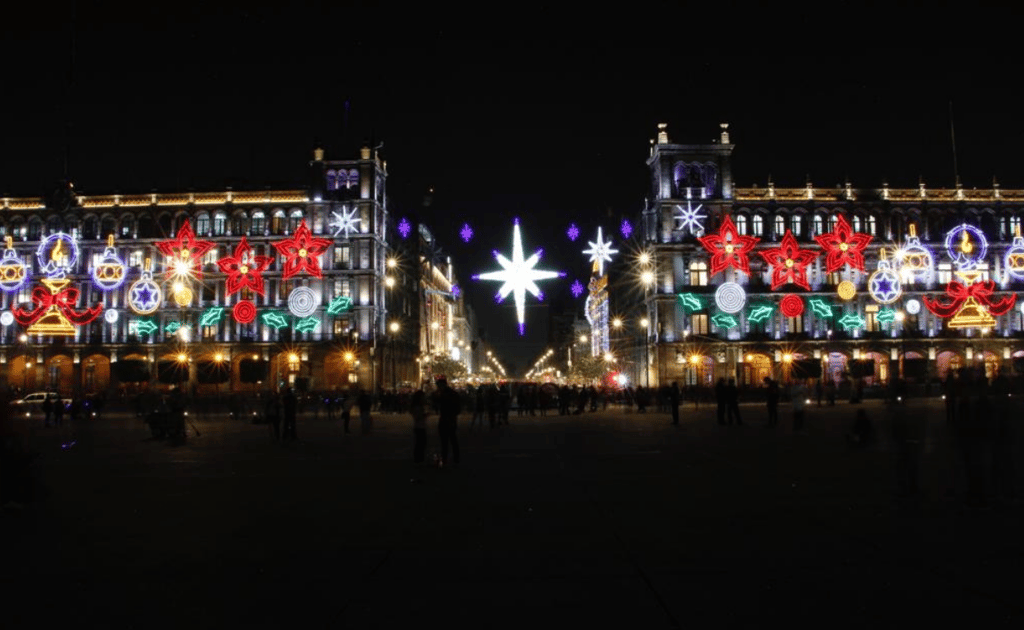 alumbrado decembrino en el Zócalo