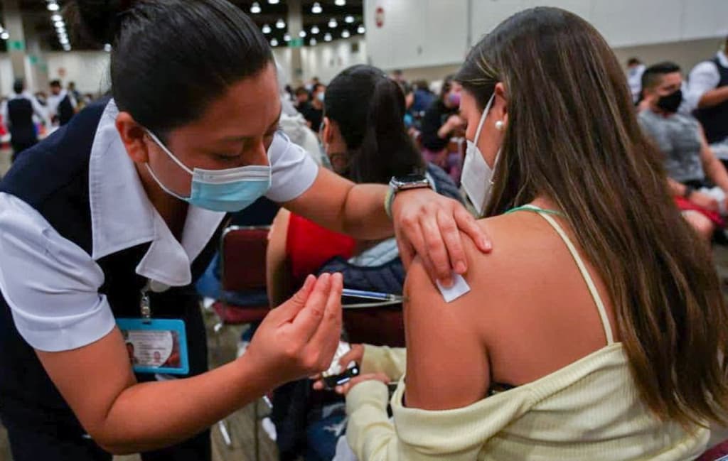 vacunación a chavos de 18 a 29