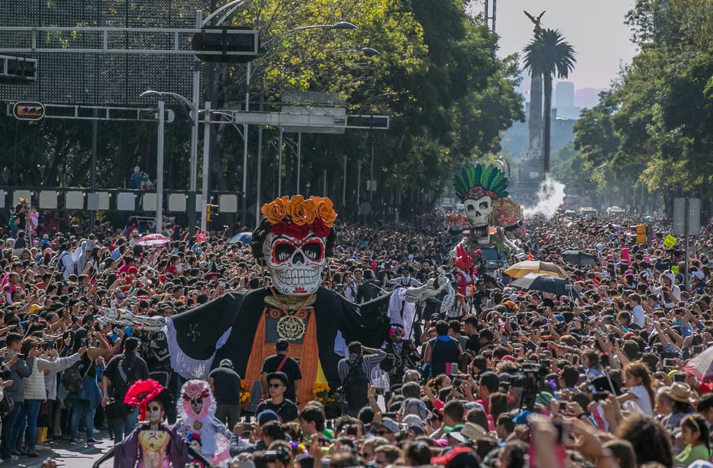 cierres por el mega desfile
