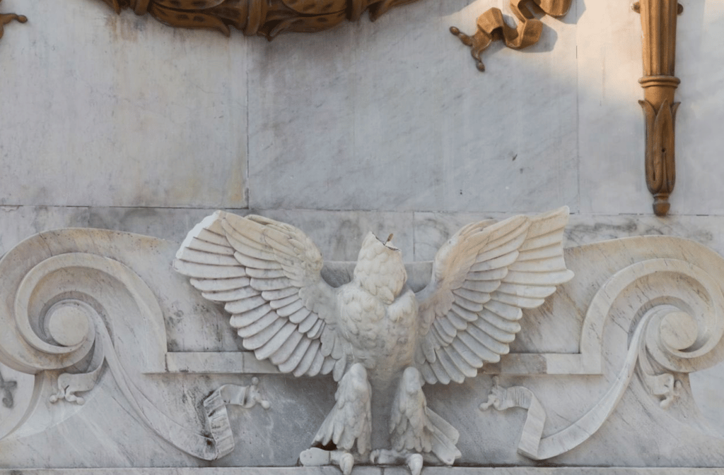 vandalizó el Hemiciclo a Juárez