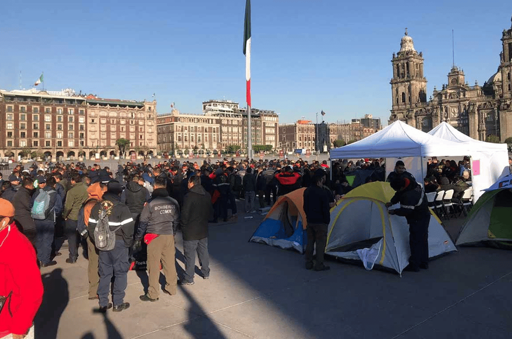 plantón de bomberos