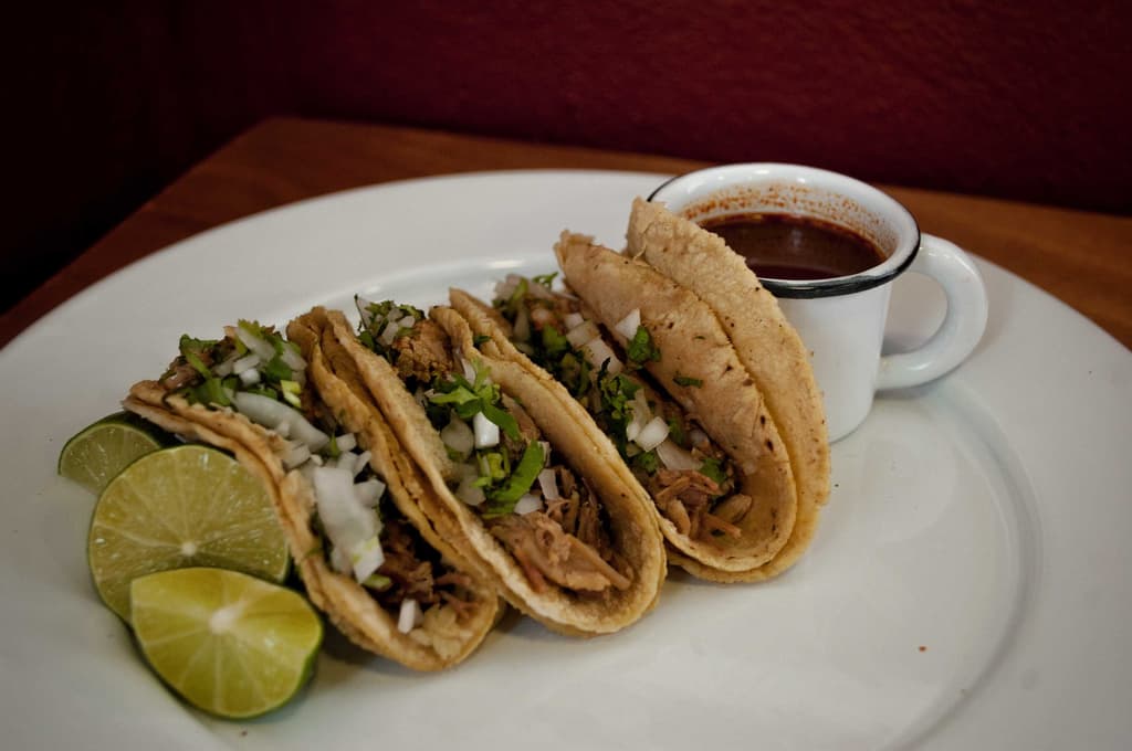 Tacos de birria de Salón España