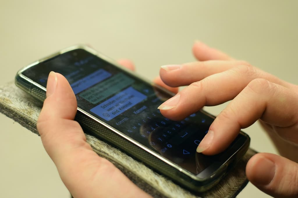 WhatsApp sin abrir el chat