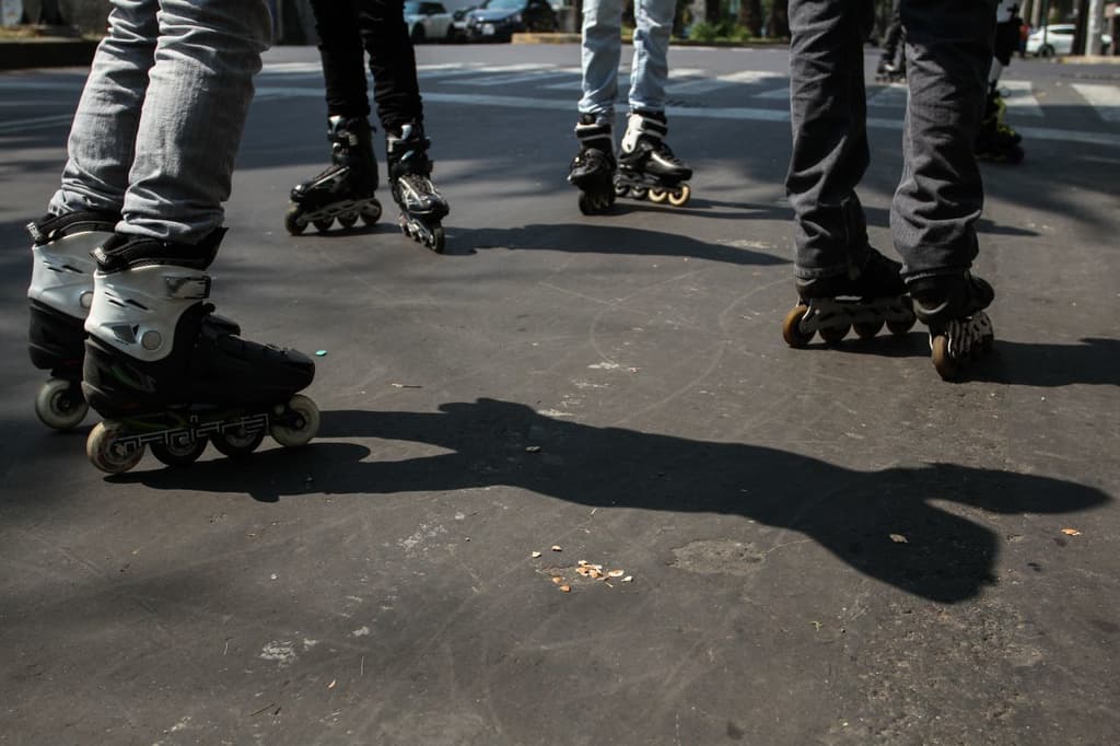 patinanado en la avenida río san Joaquín