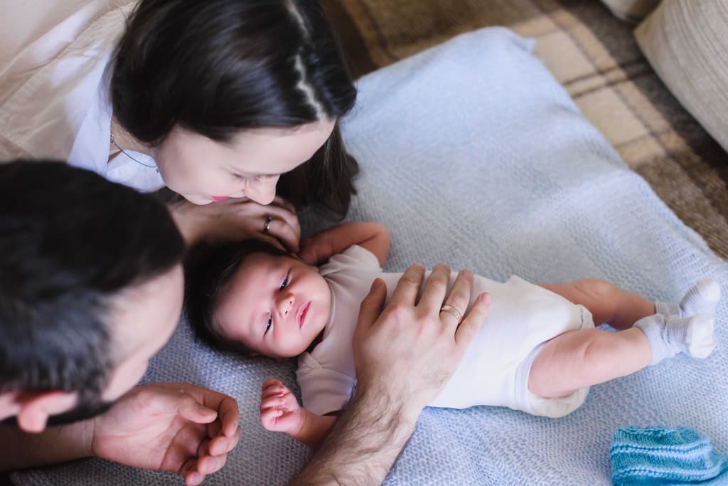 Cuando entre en vigor la iniciativa los chilangos decidirán el orden de apellidos de sus hijos.