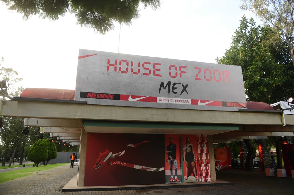 House of Zoom