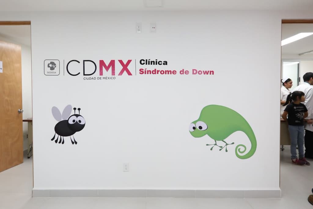 Inauguran en la CDMX primera clínica de Síndrome de Down