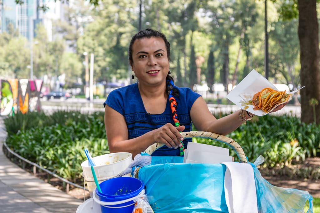 Lady Tacos de Canasta /local Lady Tacos de Canasta