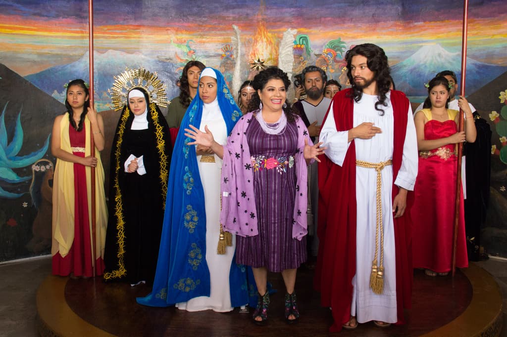 viacrucis de iztapalapa es un desfile de moda