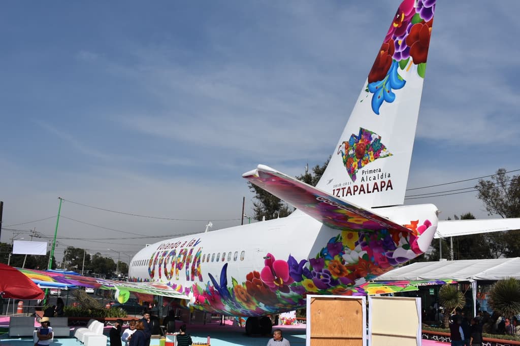 Biblioavión en Iztapalapa