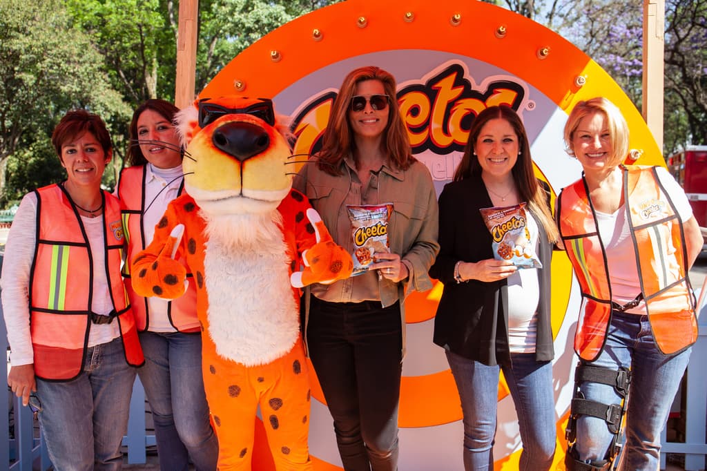 Mundo Huellitas de Cheeetos