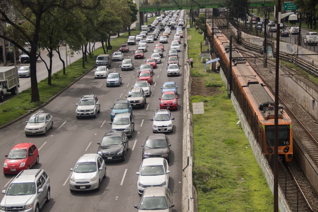 viaducto elevado en Zaragoza
