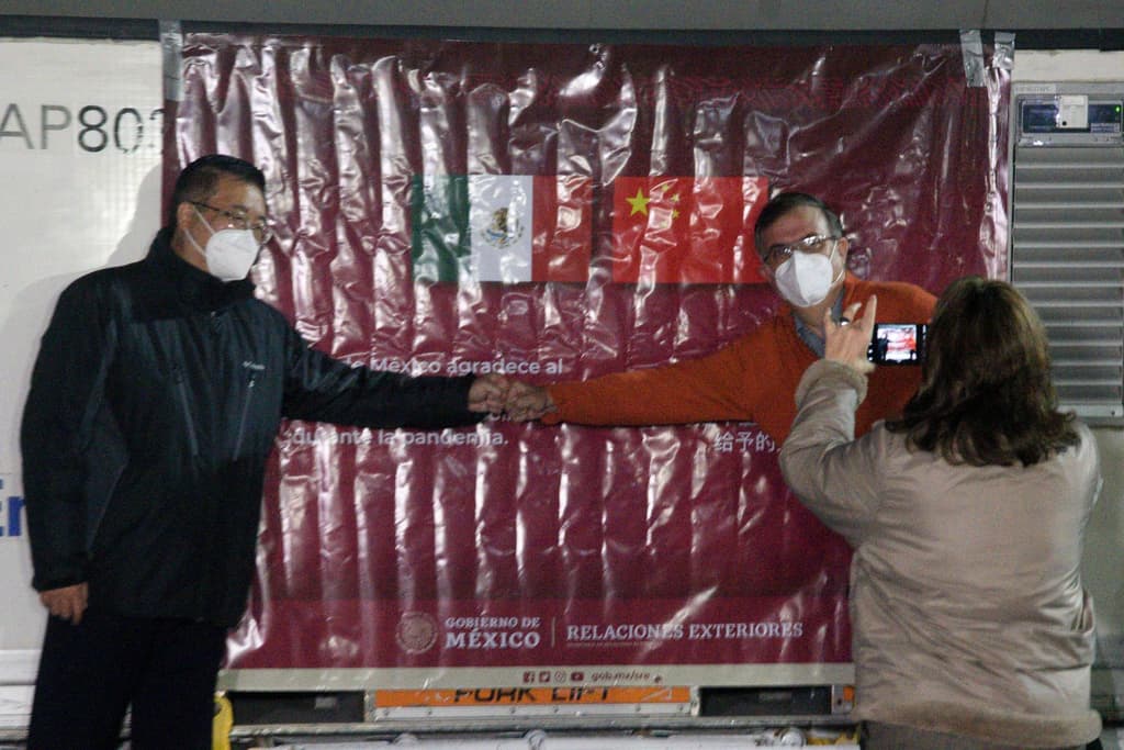 Vacunas chinas contra covid-19-Ebrard