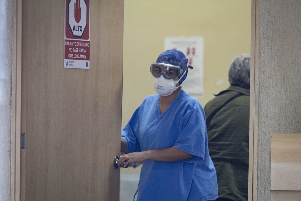 primer caso de la variante ómicron