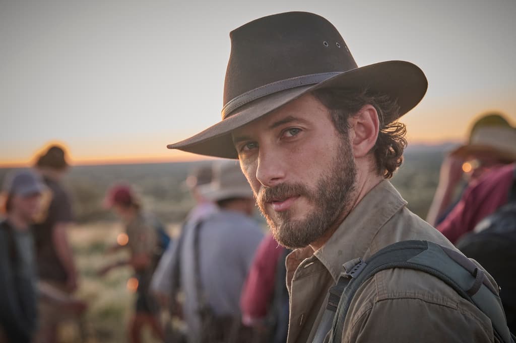 Sebastián Zurita es el villano en la serie de Amazon Prime Las Flores Pérdidas de Alice Hart. Cortesía Amazon Prime
