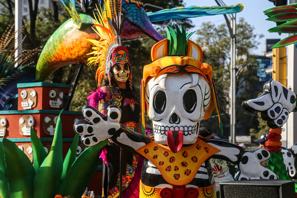 Una guerrera calavera en el Gran Desfile de Día de Muertos 2023 en la CDMX. Fotos: Sarahí Rosas.
