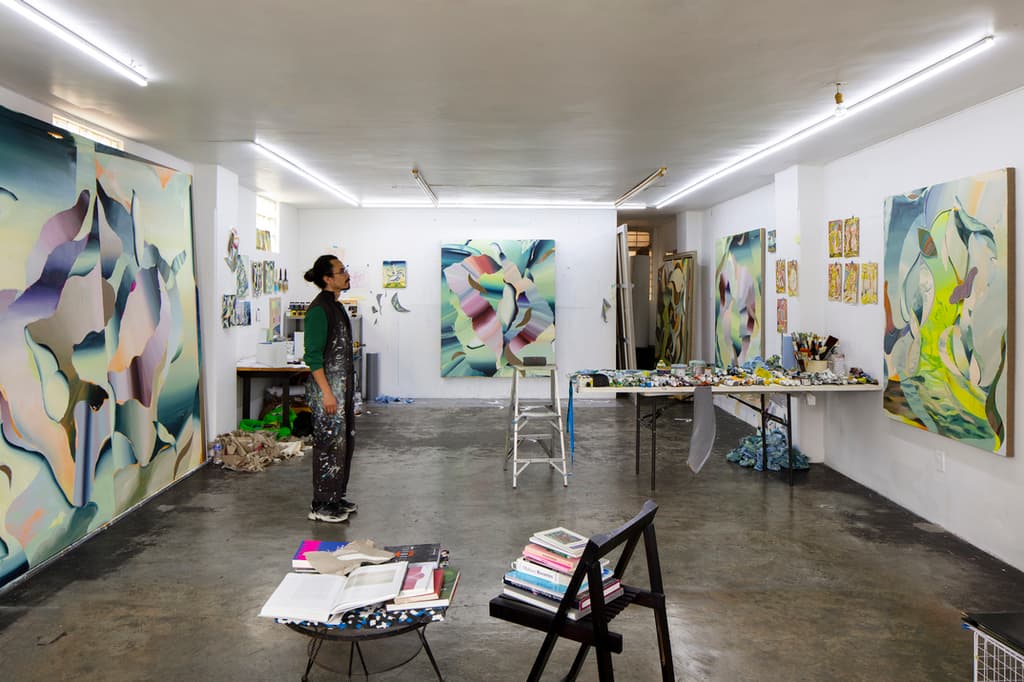 Allan Villavicencio, autor de No hay un centro, expone en El Eco. Fotos: Cortesía Cultura UNAM