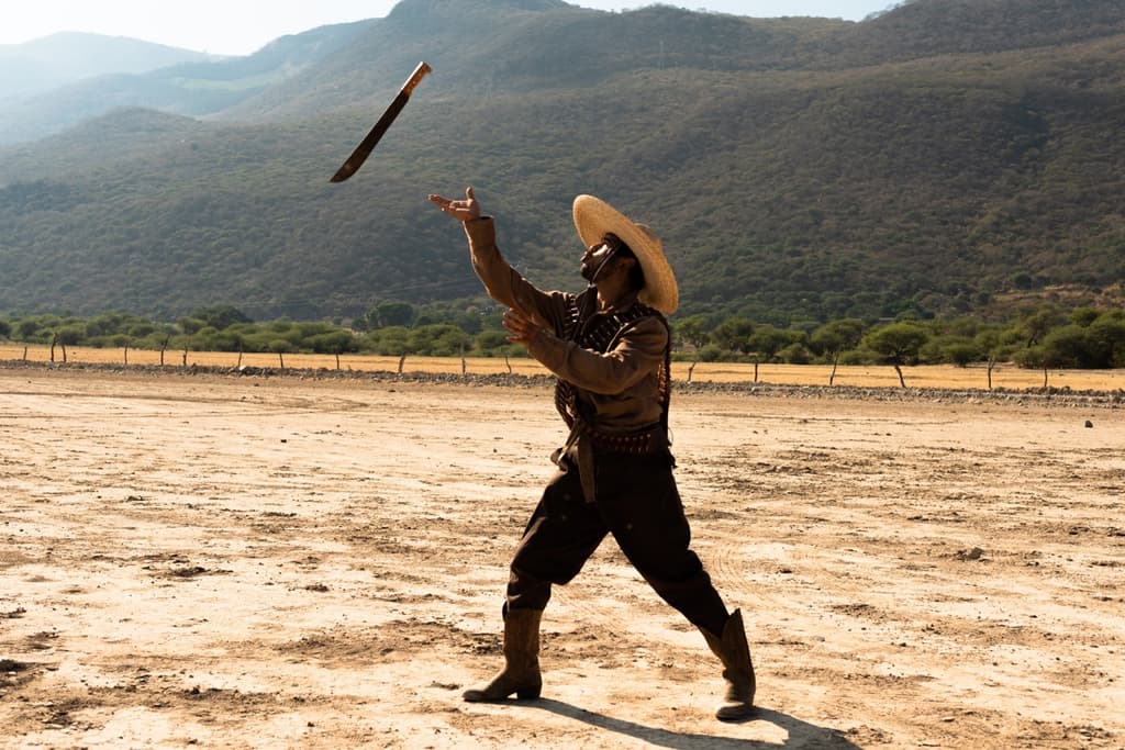 Buen salvaje, la sátira entre gringos y mexicanos que incomoda, divierte y hace pensar | Foto: Corazón Films 