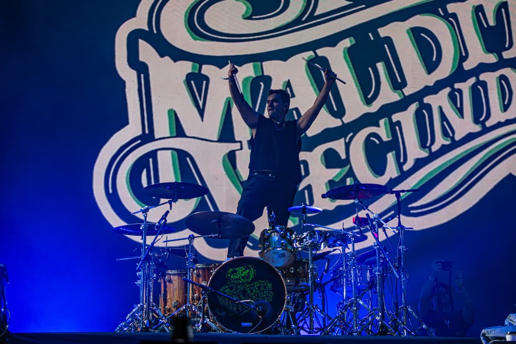 Maldita Vecindad Vive Latino