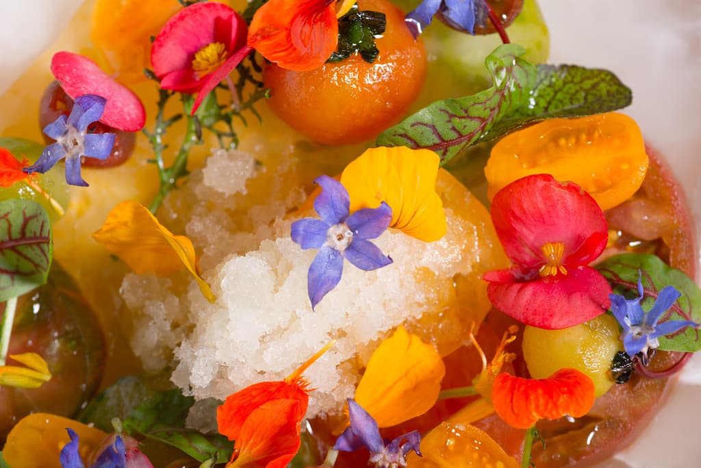 Comida con flores en la CDMX