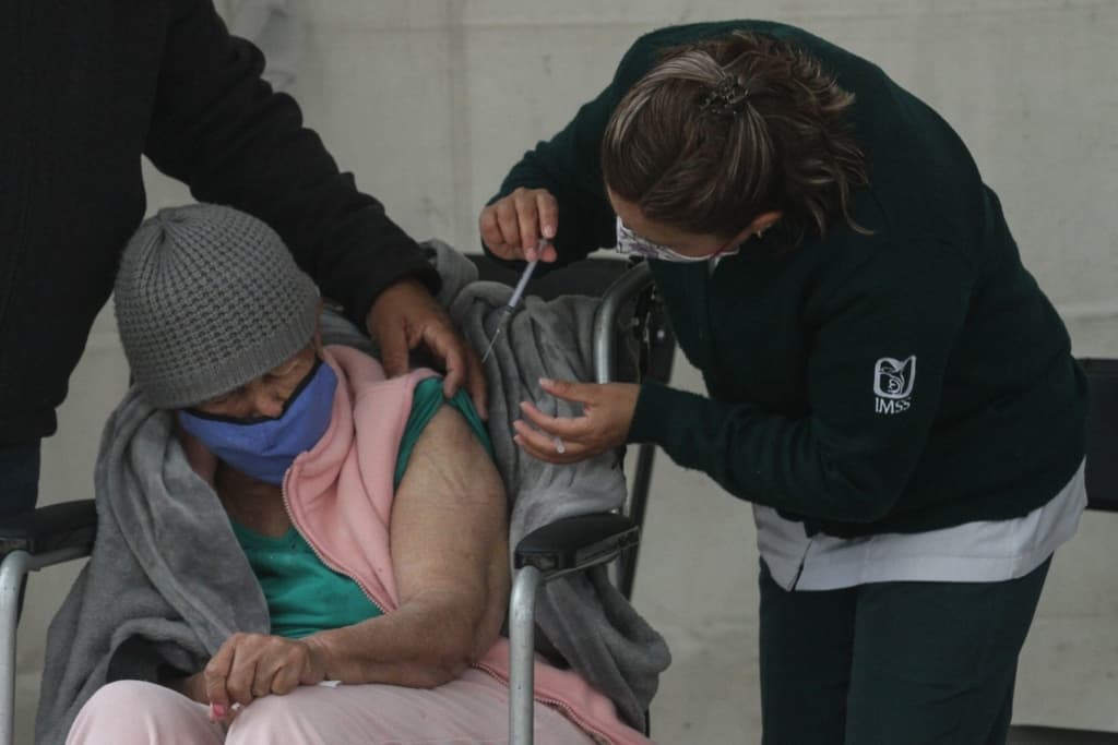 vacuna contra covid-19 en ecatepec