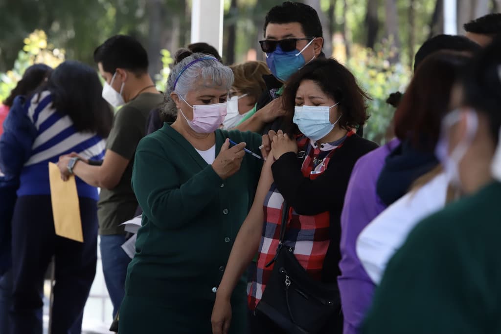 refuerzo a mayores de 50